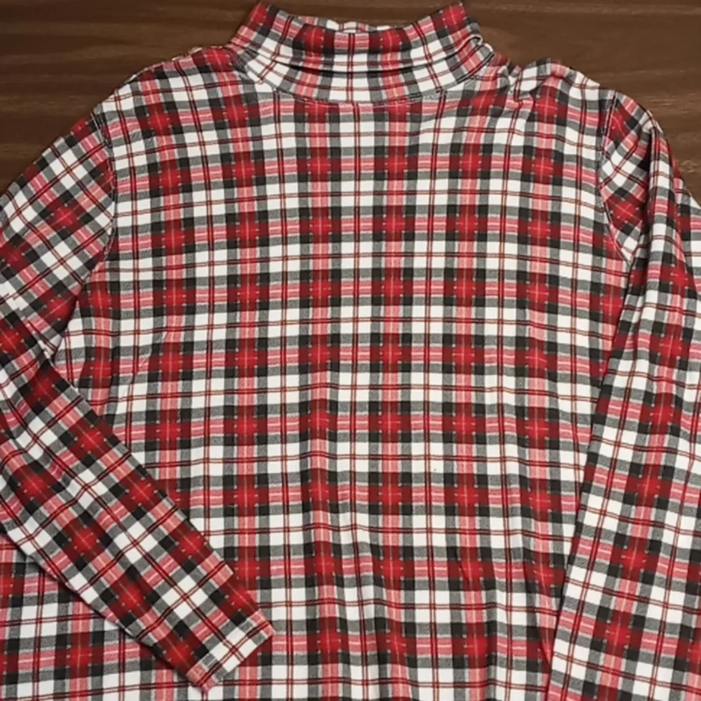 Studio Works Red Plaid Mock Neck Blouse Size XL - Picture 3 of 4
